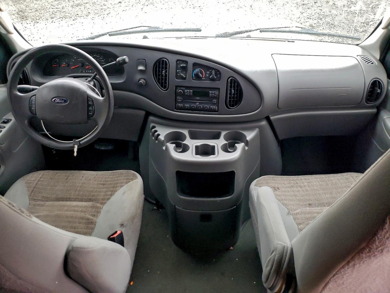 2004 FORD ECONOLINE E350 SUPER DUTY WAGON photo 8
