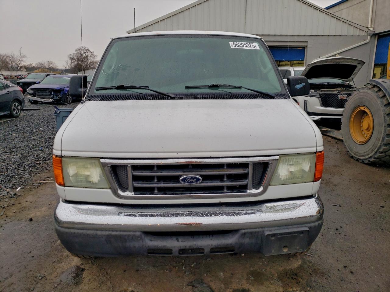 2004 FORD ECONOLINE E350 SUPER DUTY WAGON photo 5