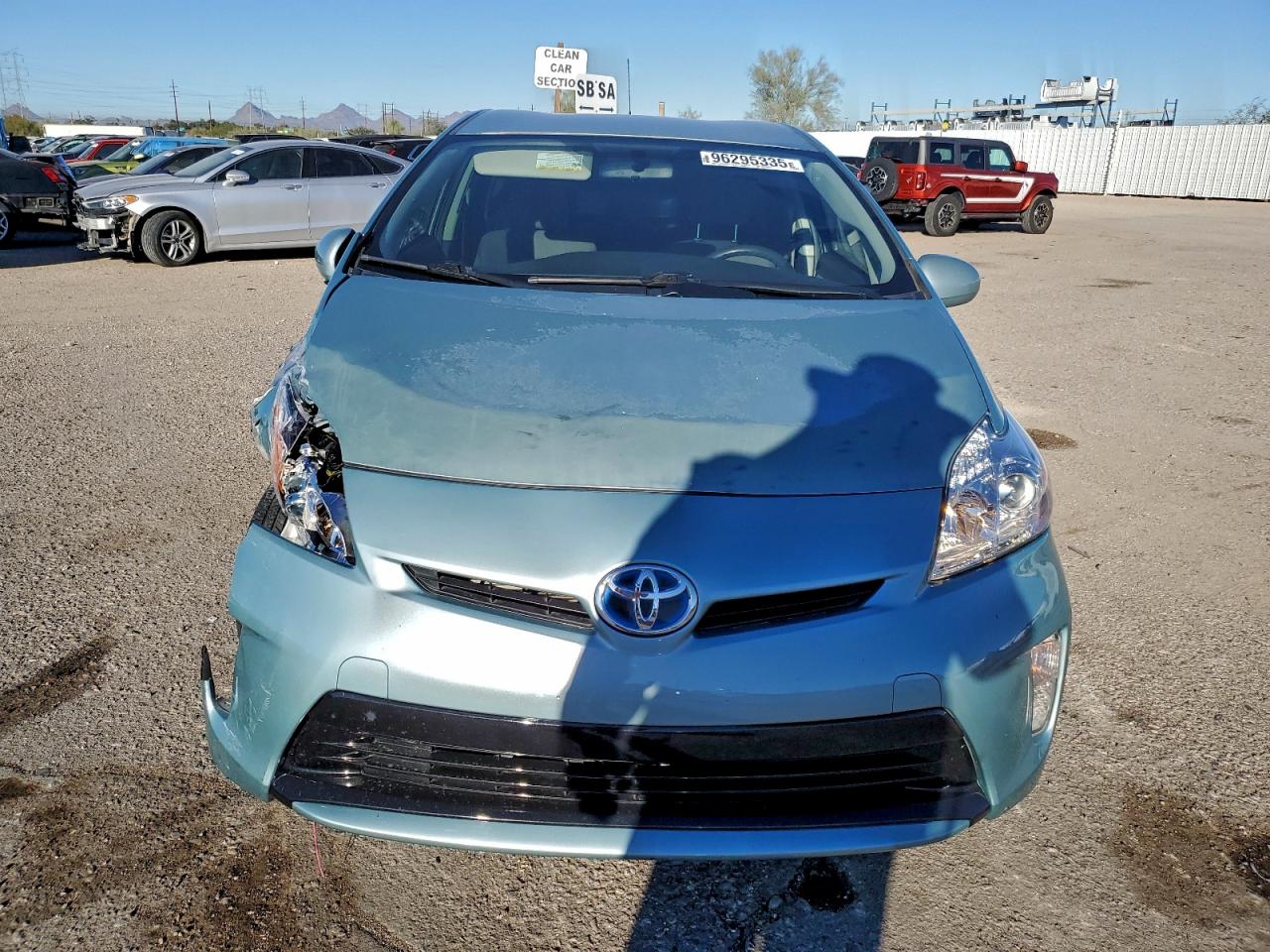 2014 TOYOTA PRIUS photo 5