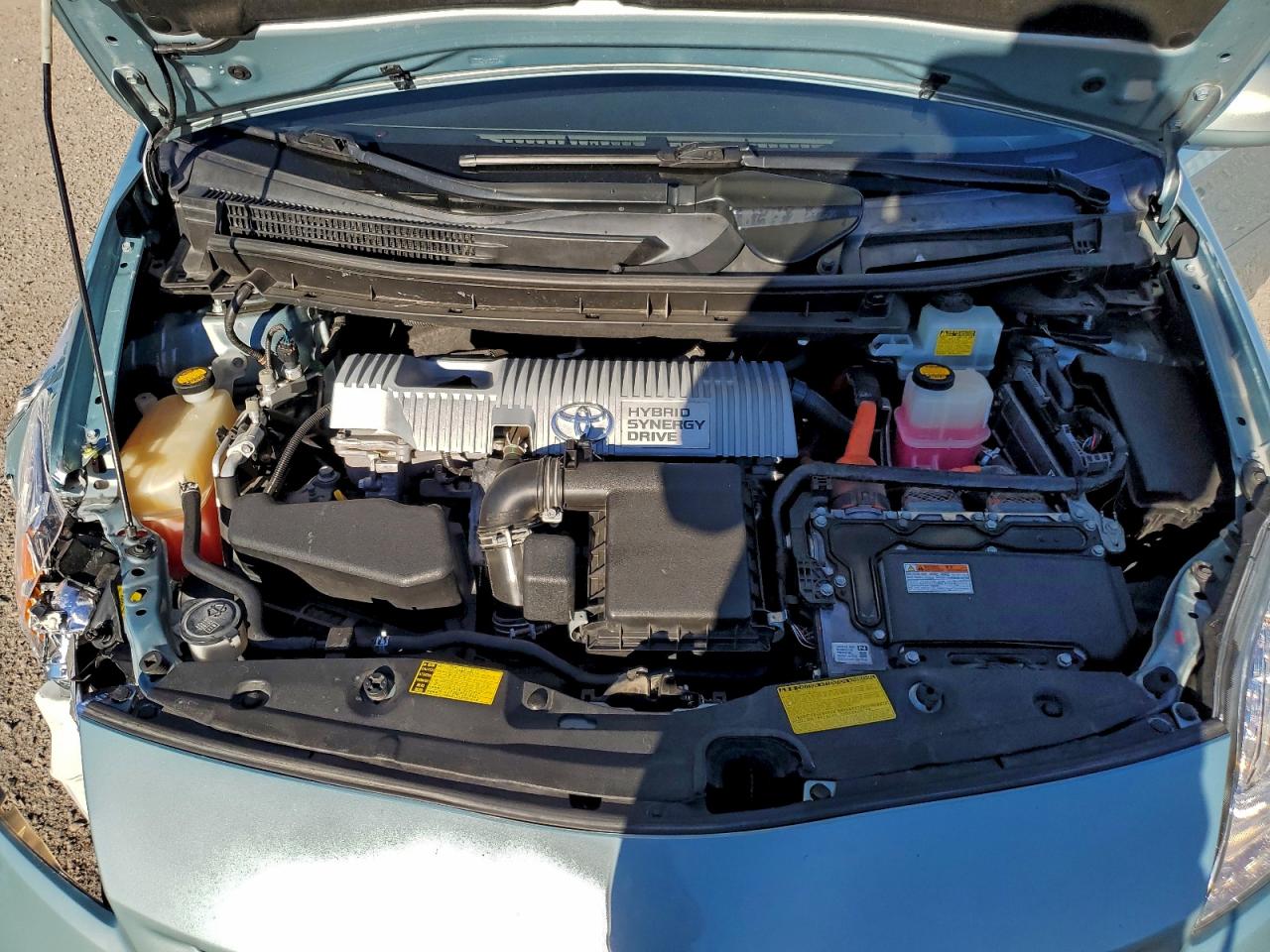 2014 TOYOTA PRIUS photo 11
