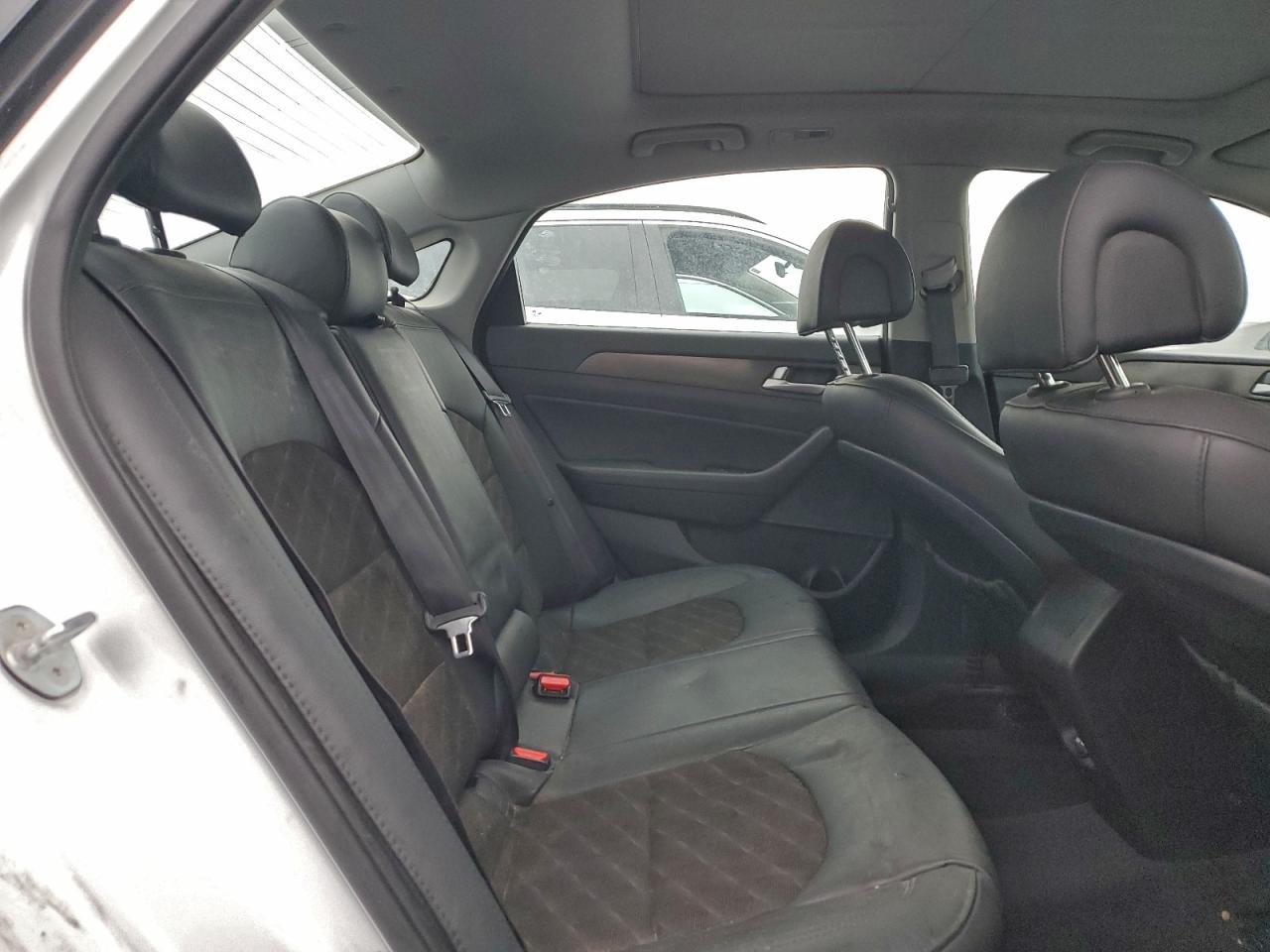 2016 HYUNDAI SONATA SPORT photo 10