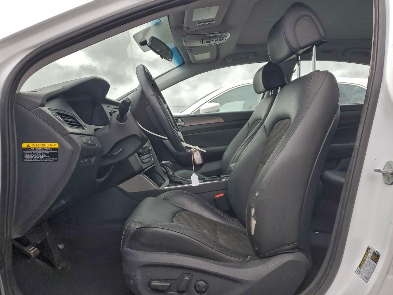 2016 HYUNDAI SONATA SPORT photo 7