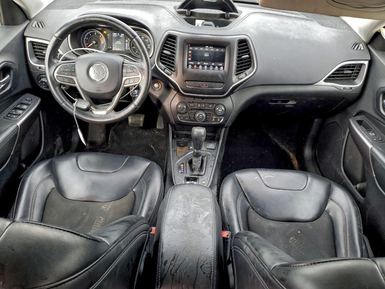 2019 JEEP CHEROKEE LATITUDE PLUS photo 22