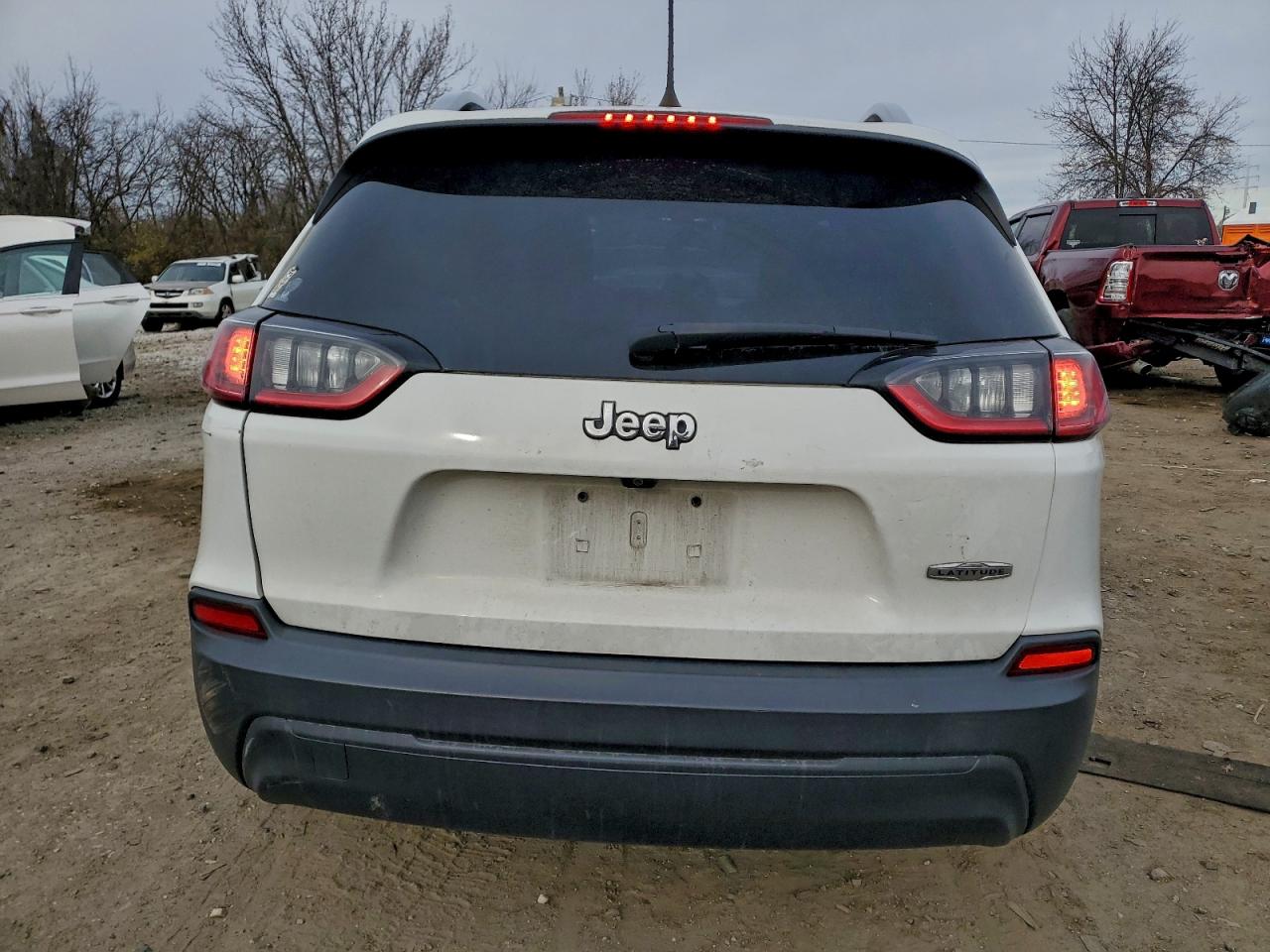 2019 JEEP CHEROKEE LATITUDE PLUS photo 16