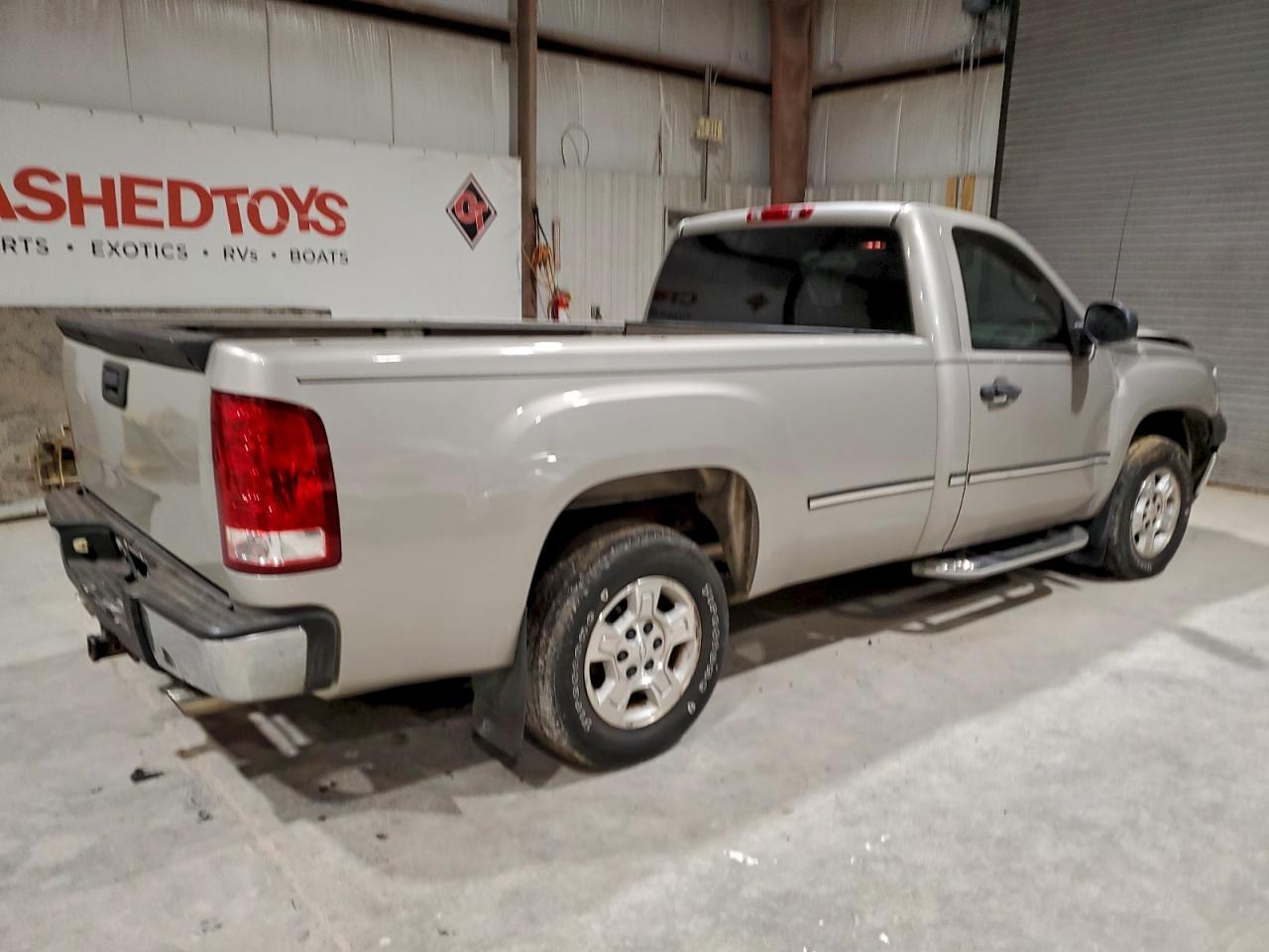 2007 GMC NEW SIERRA C1500 photo 3