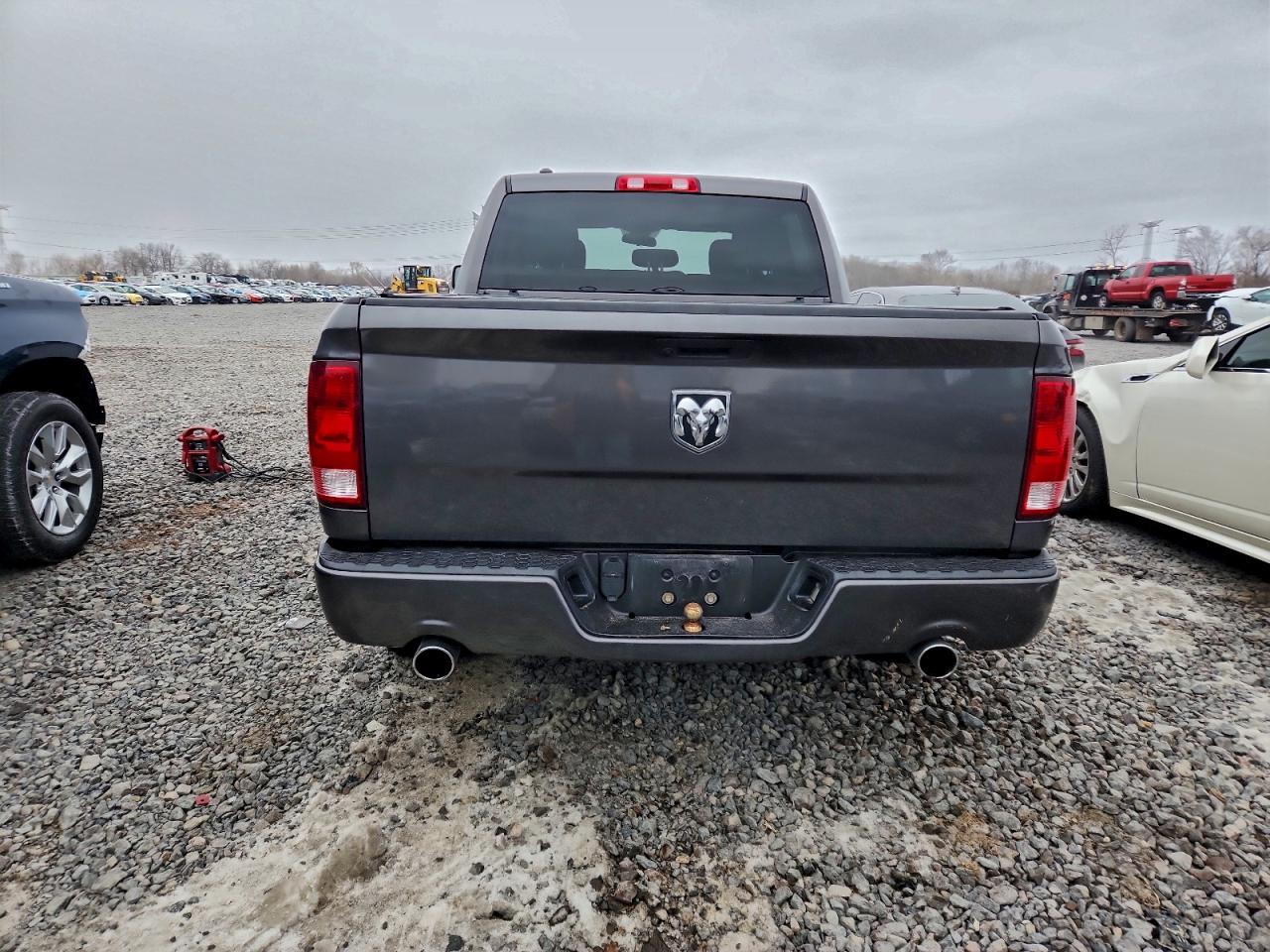 2019 RAM 1500 CLASSIC TRADESMAN photo 6