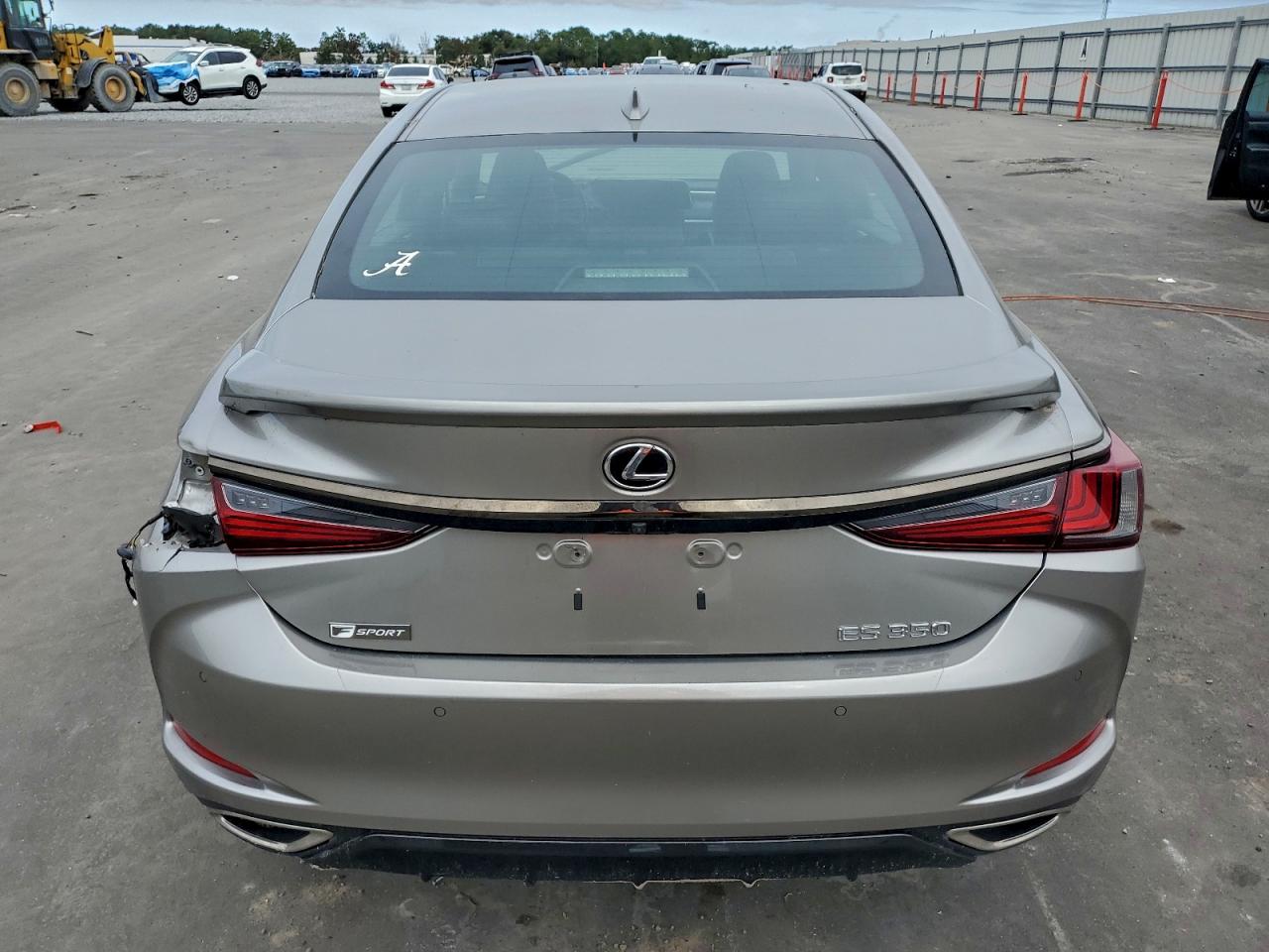 2020 LEXUS ES 350 F SPORT photo 6