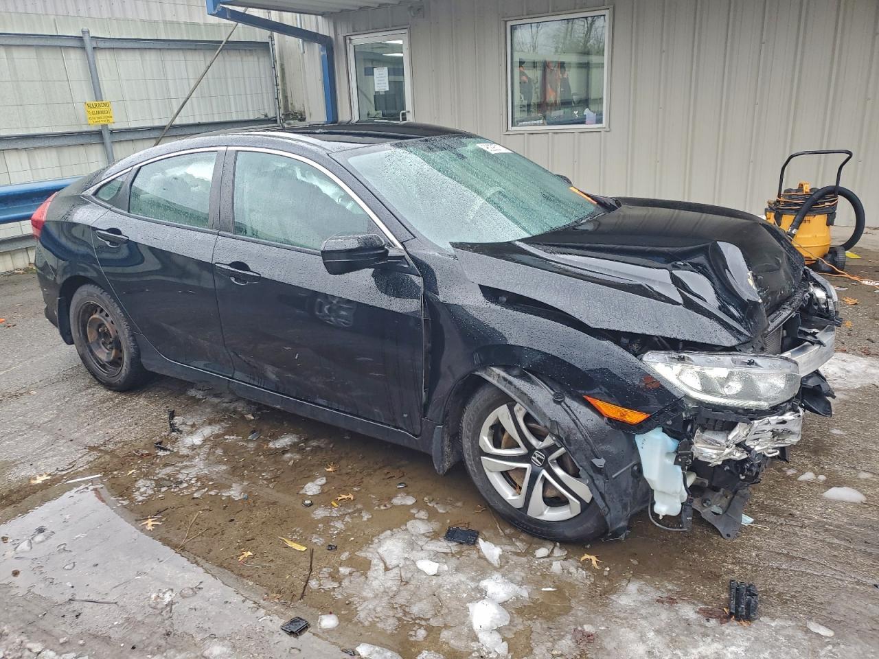 2016 HONDA CIVIC LX photo 4