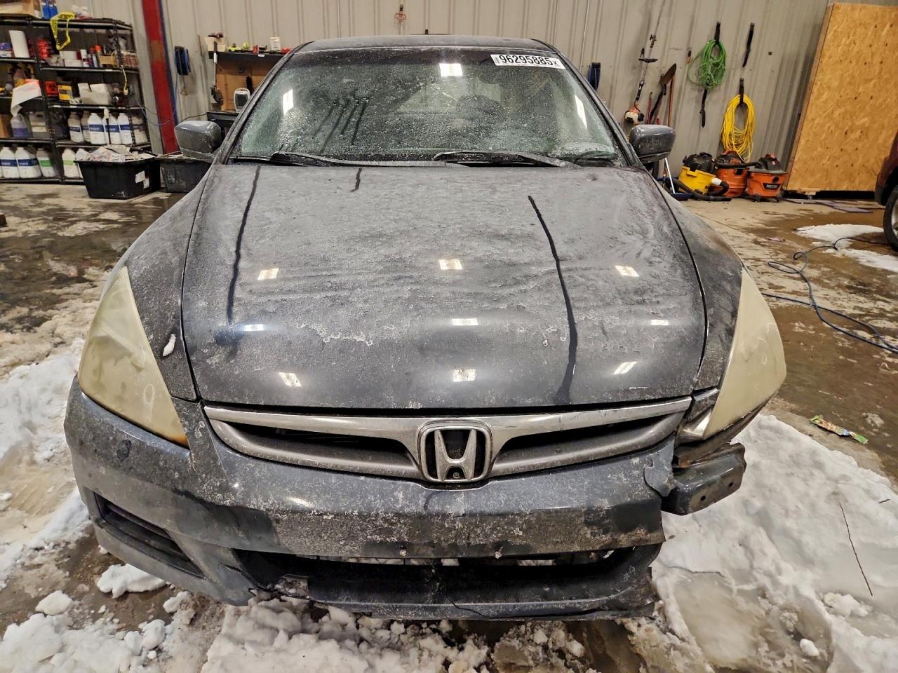 2007 HONDA ACCORD LX photo 5