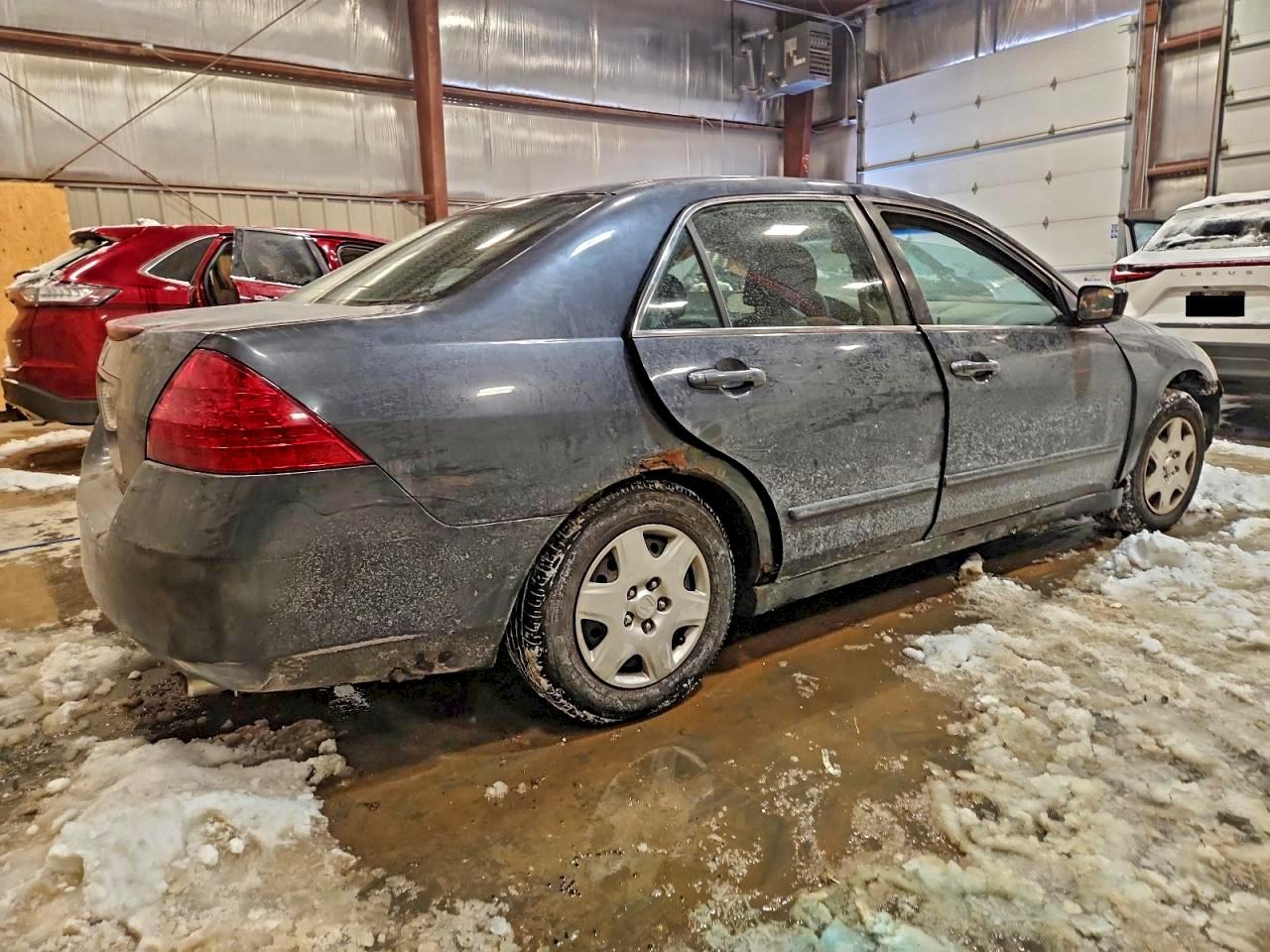 2007 HONDA ACCORD LX photo 3