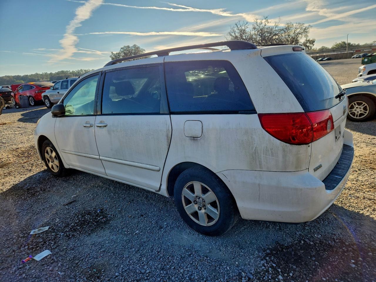 2008 TOYOTA SIENNA CE photo 2