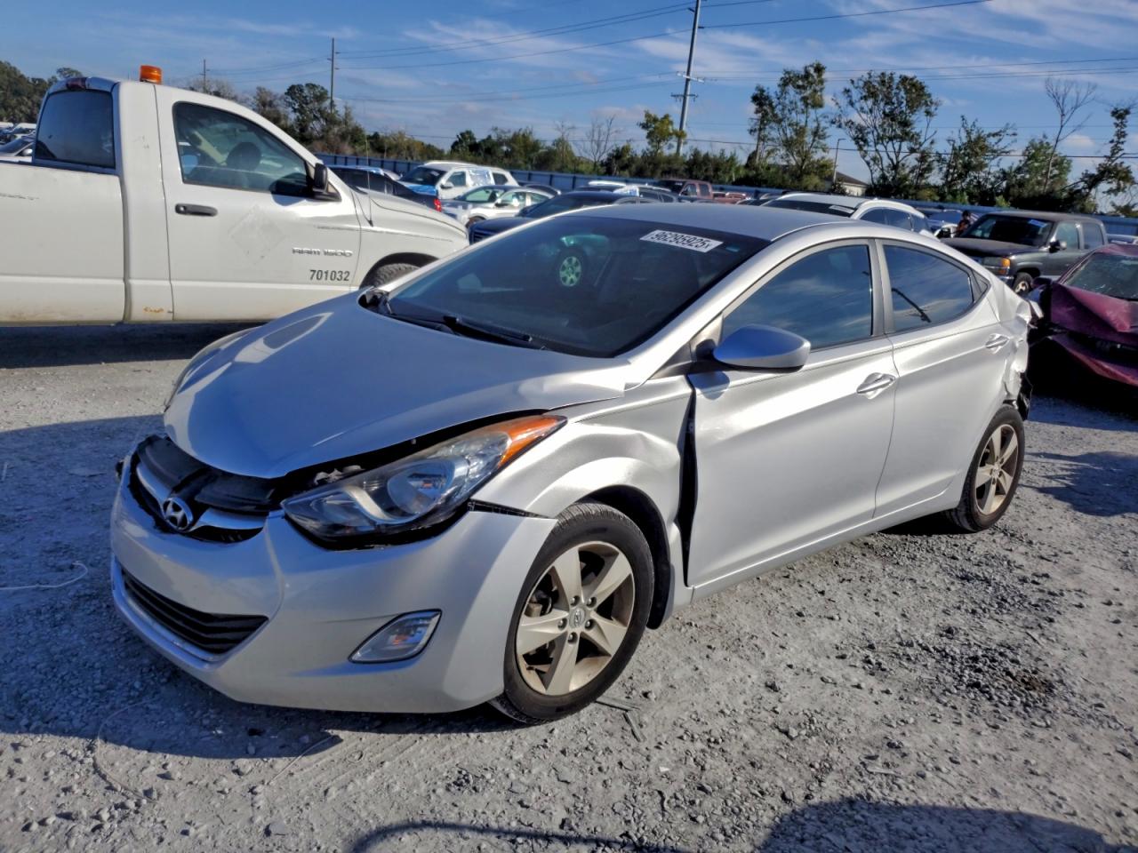 2013 HYUNDAI ELANTRA GLS — FRONT END damage — photo 1