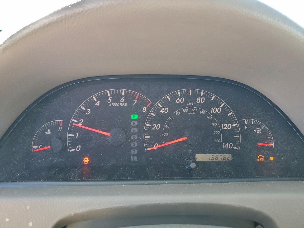 2005 TOYOTA CAMRY LE photo 9