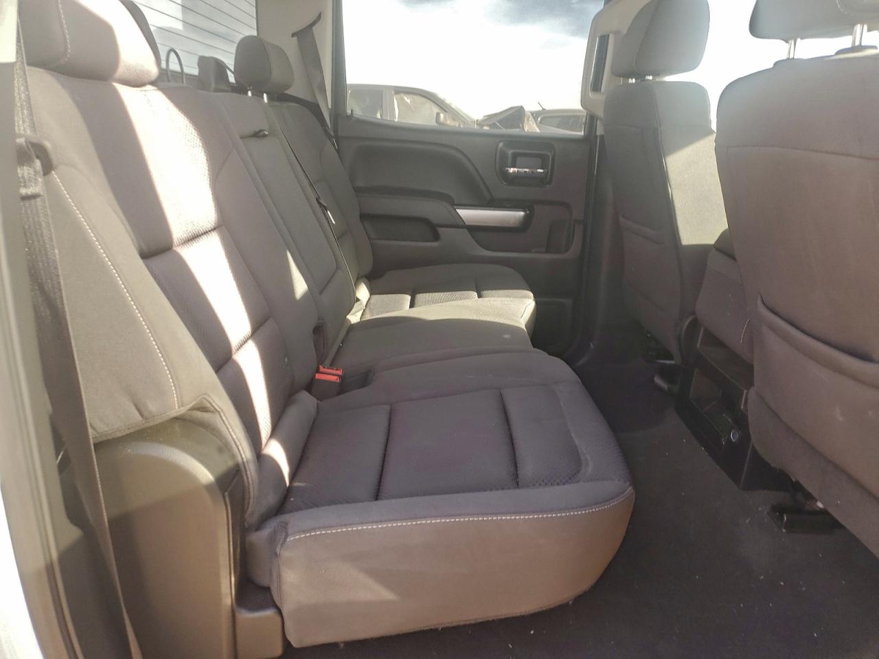 2018 CHEVROLET SILVERADO K1500 LT photo 10