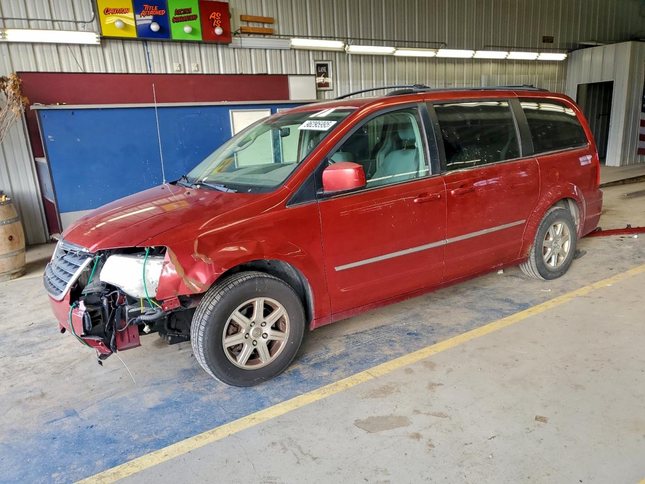 2010 CHRYSLER TOWN & COUNTRY