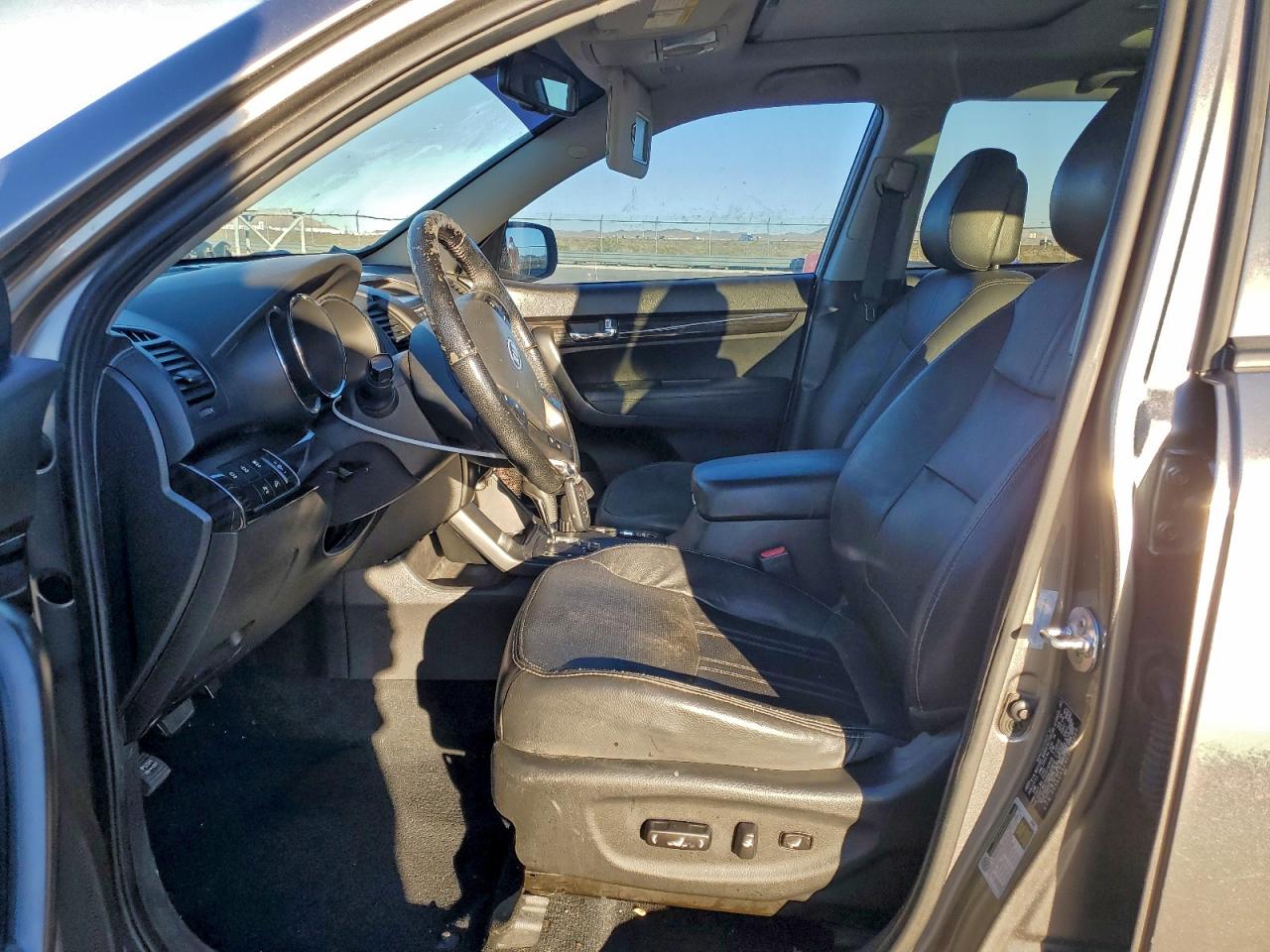 2012 KIA SORENTO EX photo 13