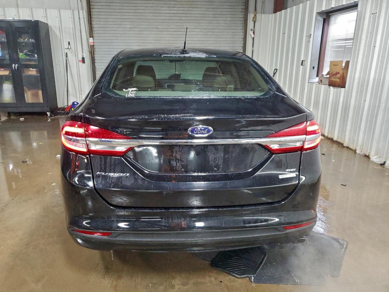 2017 FORD FUSION SE photo 6