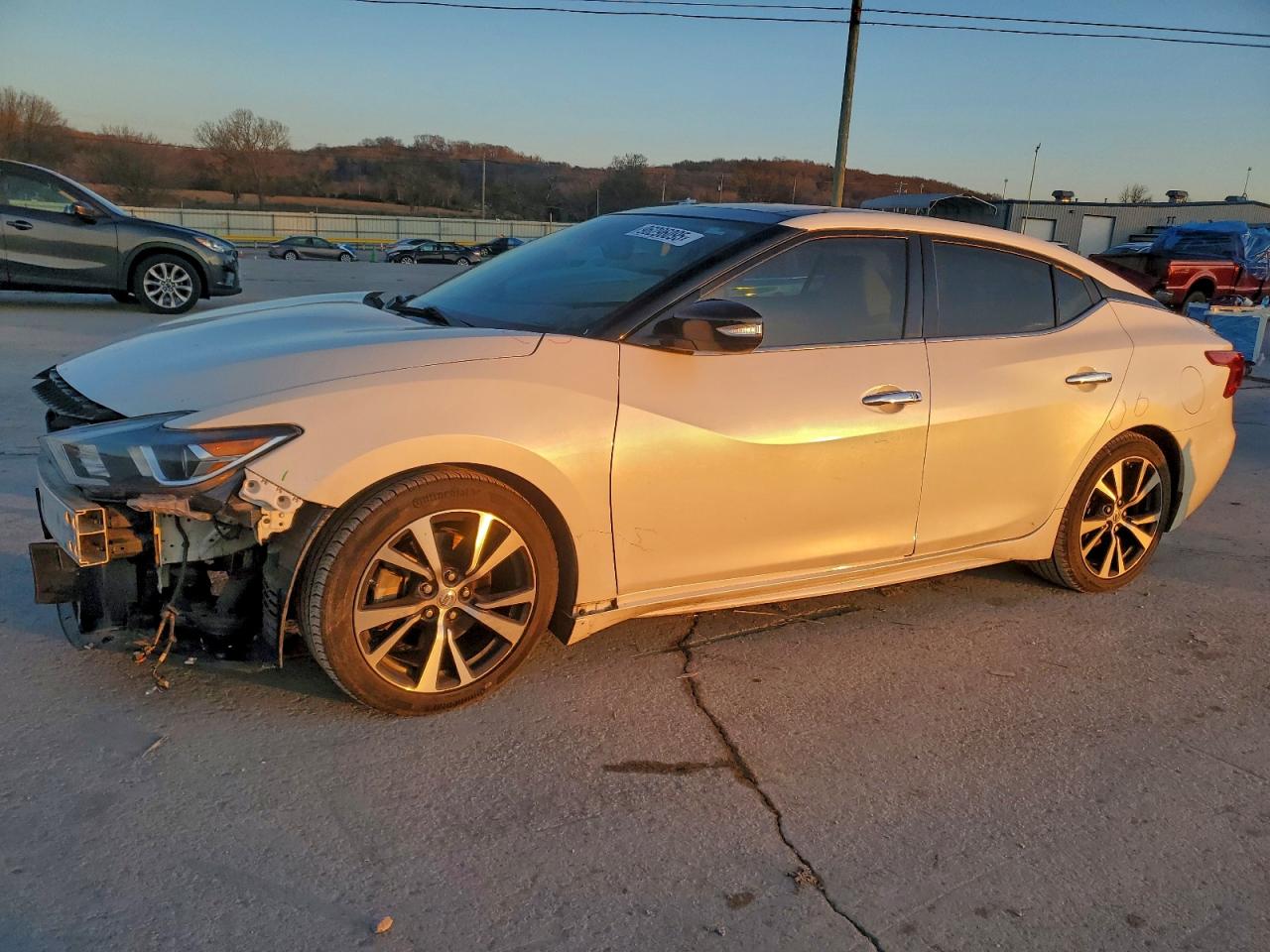 2017 NISSAN MAXIMA
