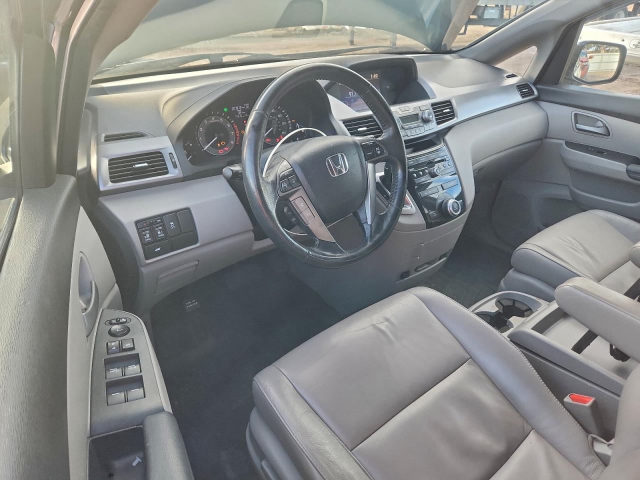 2013 HONDA ODYSSEY EXL photo 8