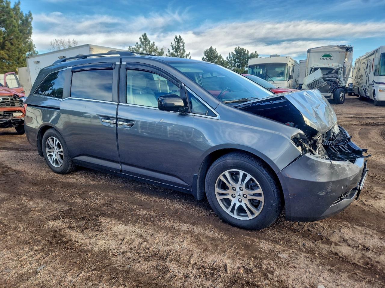 2013 HONDA ODYSSEY EXL photo 4