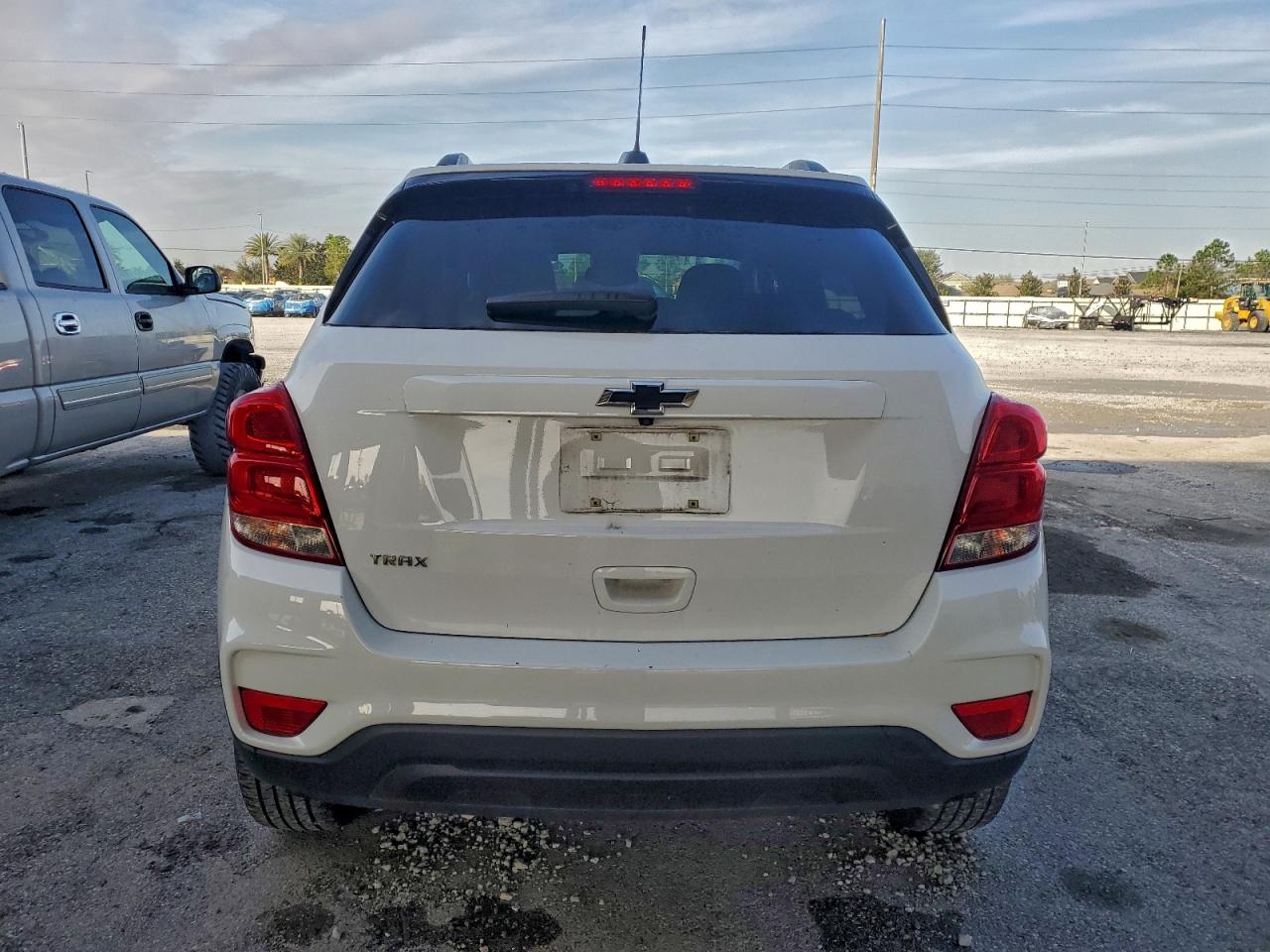 2021 CHEVROLET TRAX 1LT photo 6