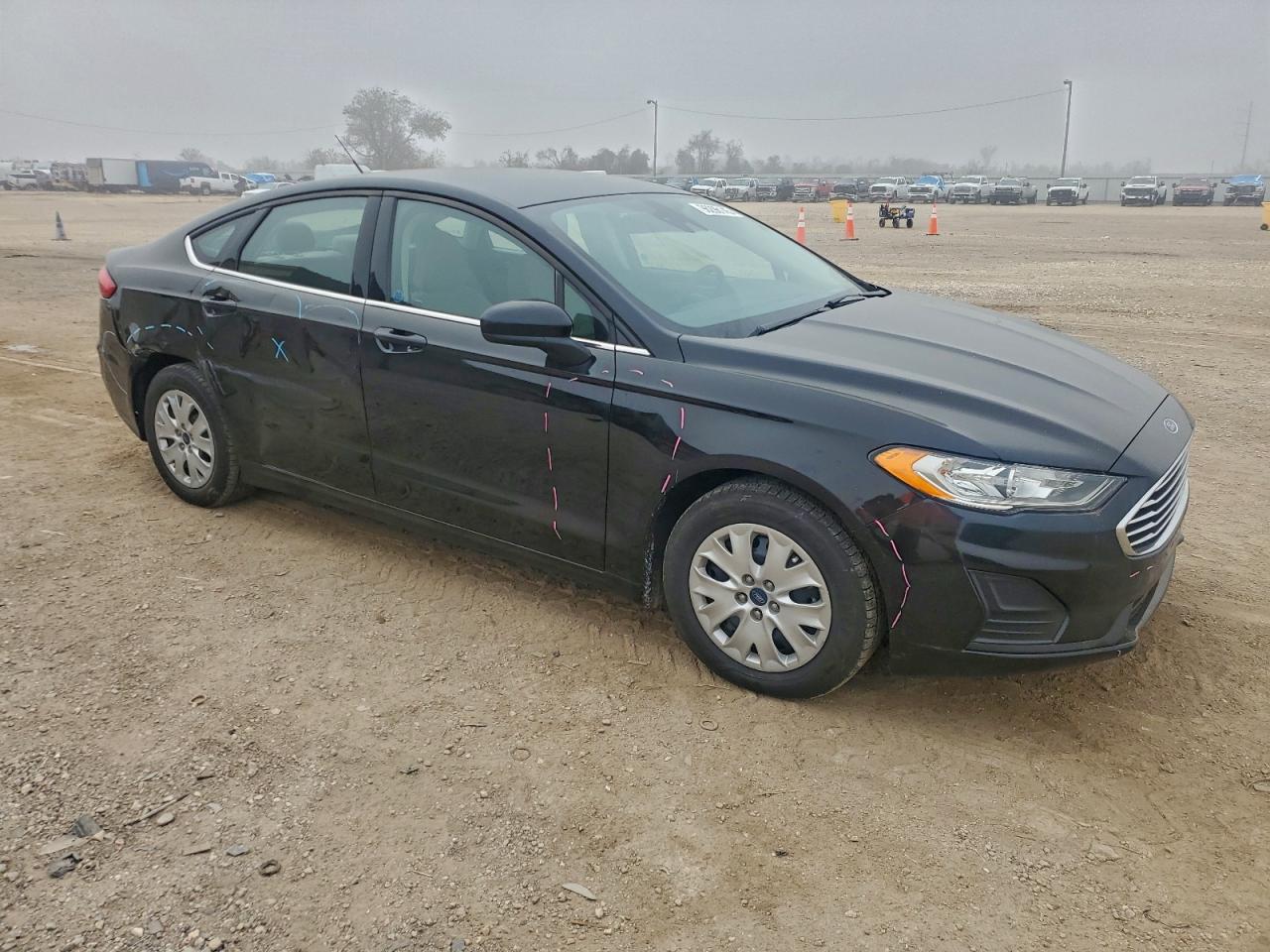 2019 FORD FUSION S photo 4