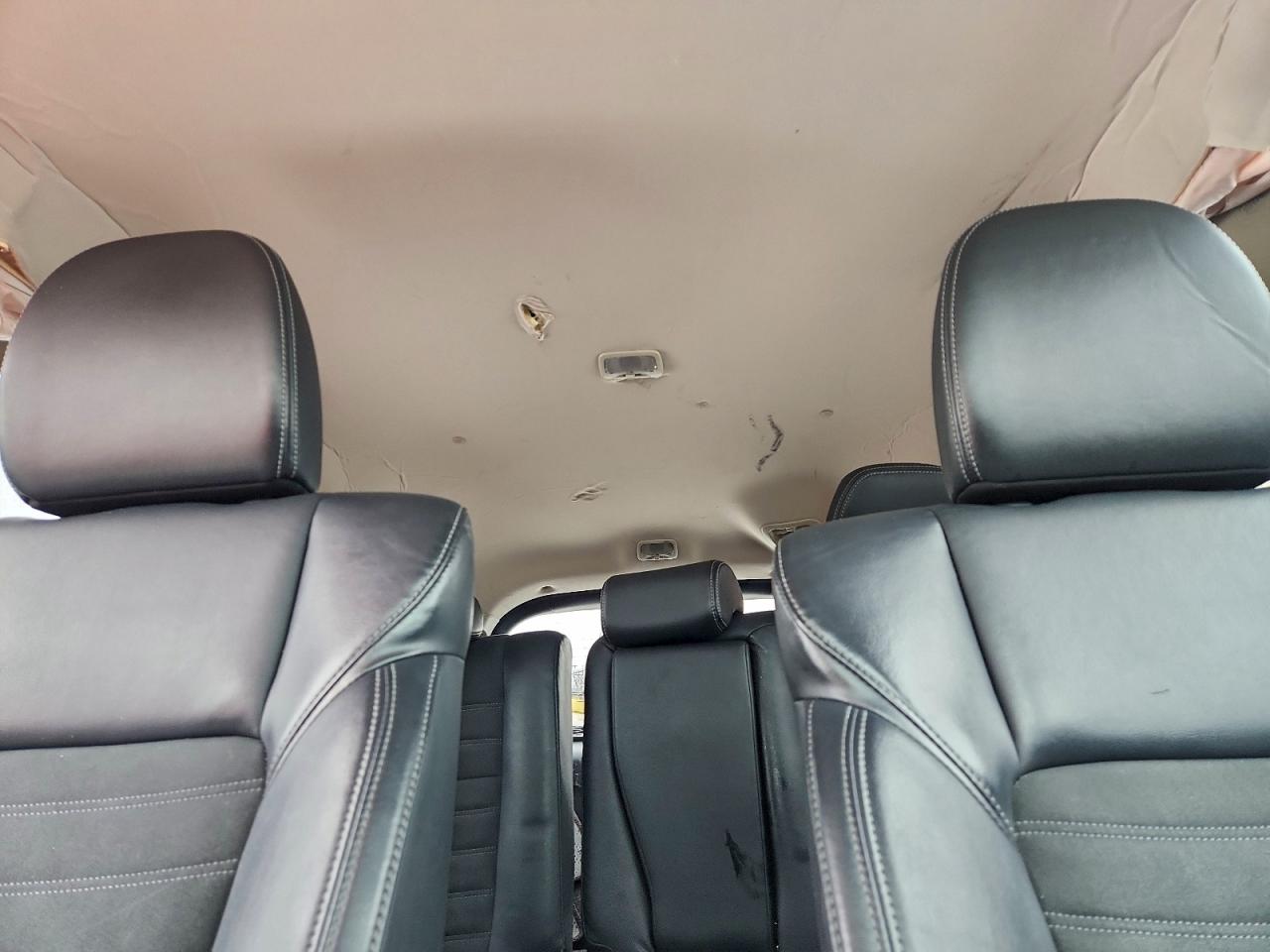 2019 MITSUBISHI OUTLANDER SE photo 19