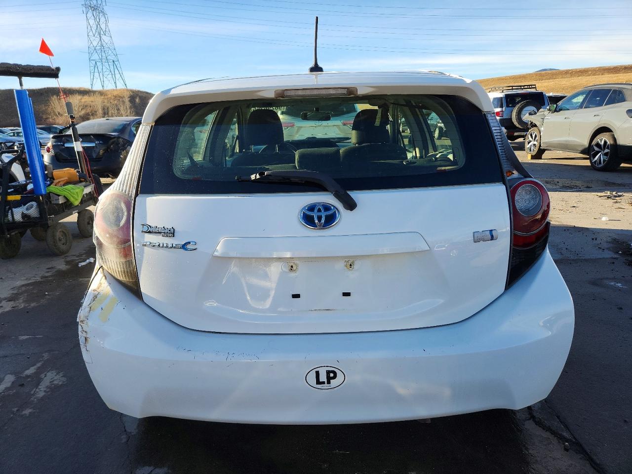 2012 TOYOTA PRIUS C THREE photo 11