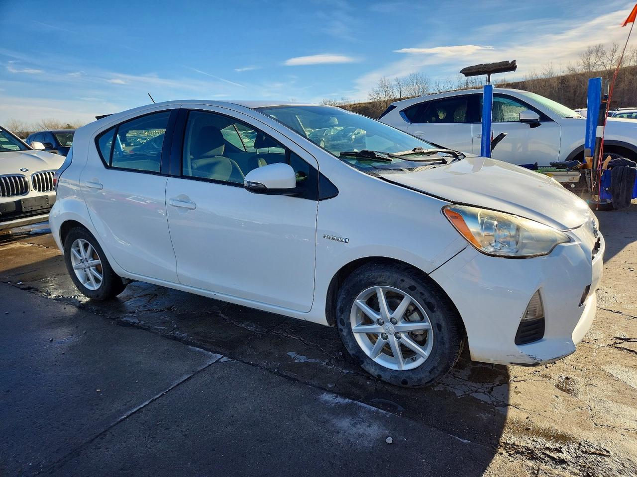 2012 TOYOTA PRIUS C THREE photo 7