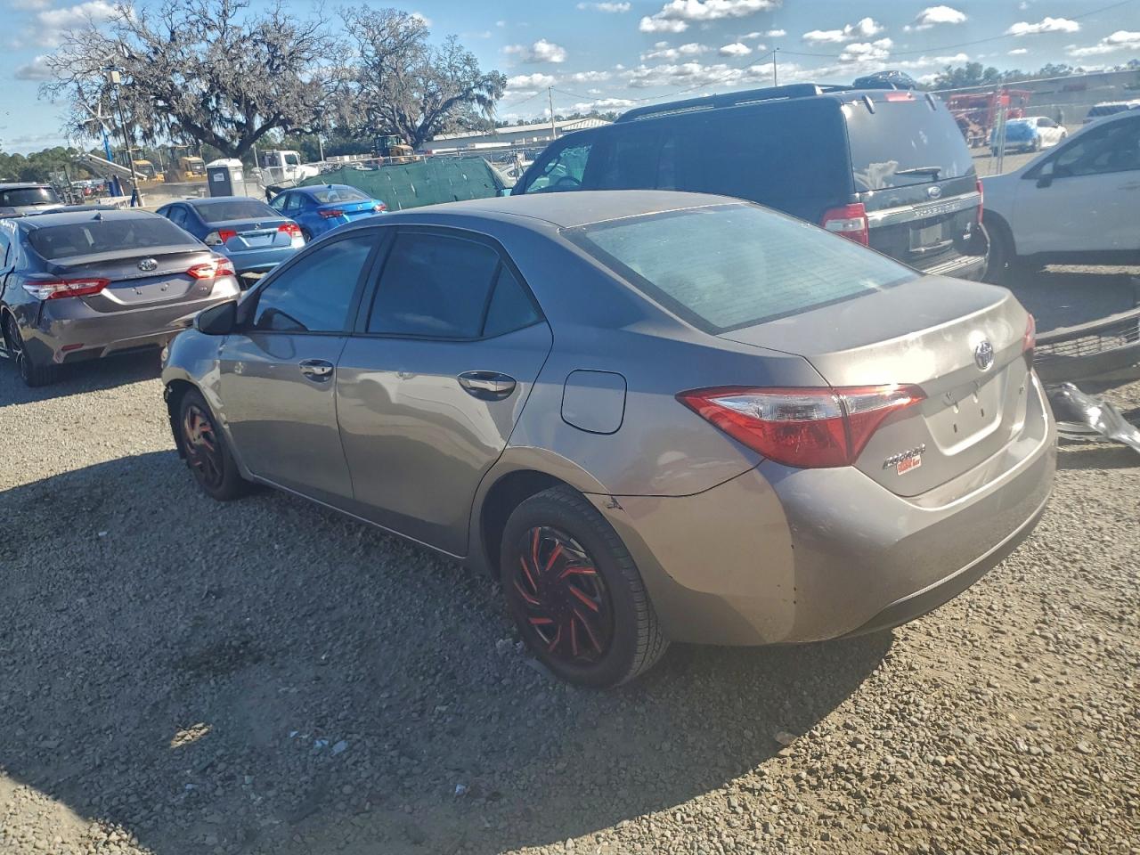 2016 TOYOTA COROLLA L photo 4