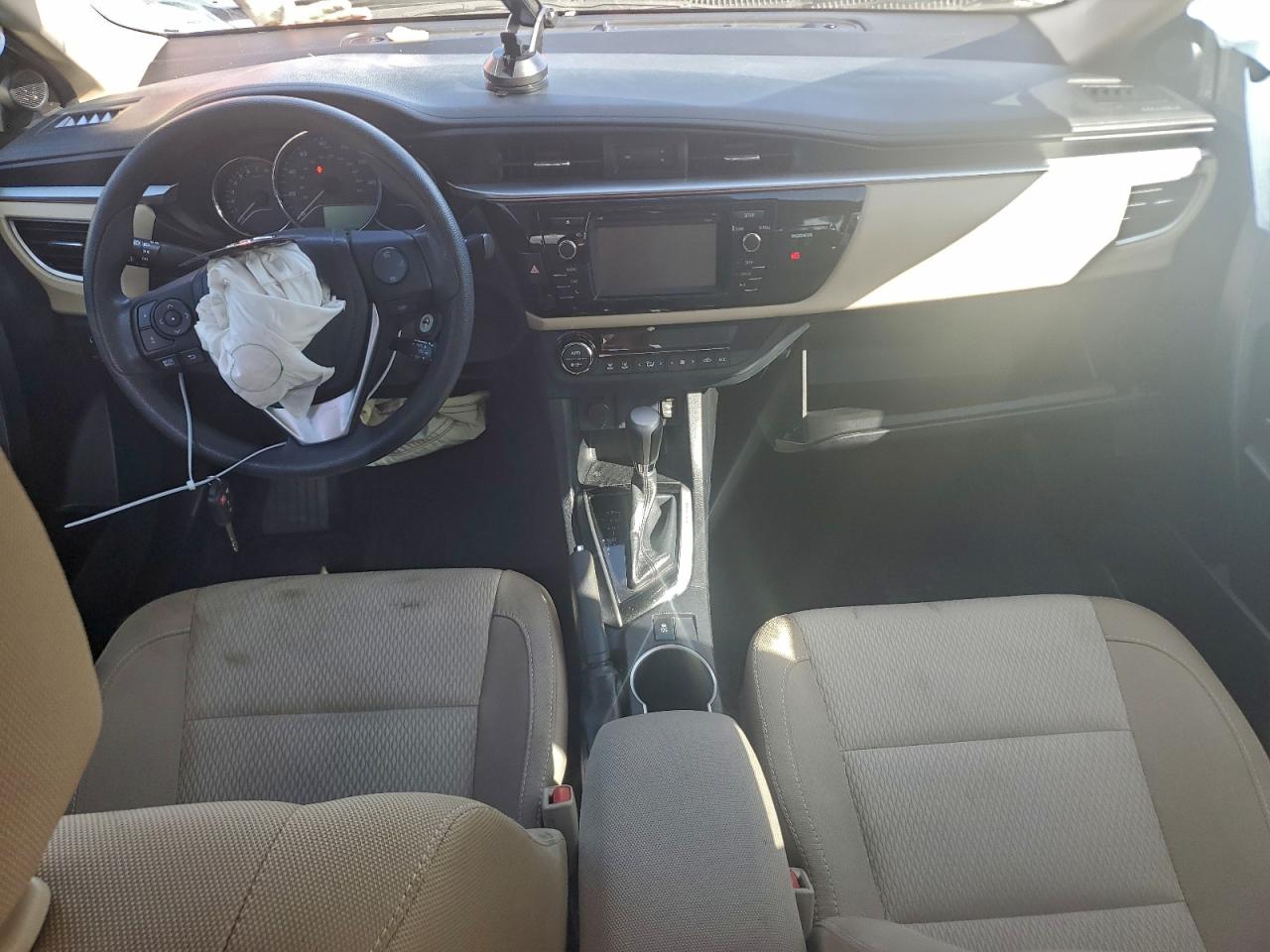 2016 TOYOTA COROLLA L photo 22
