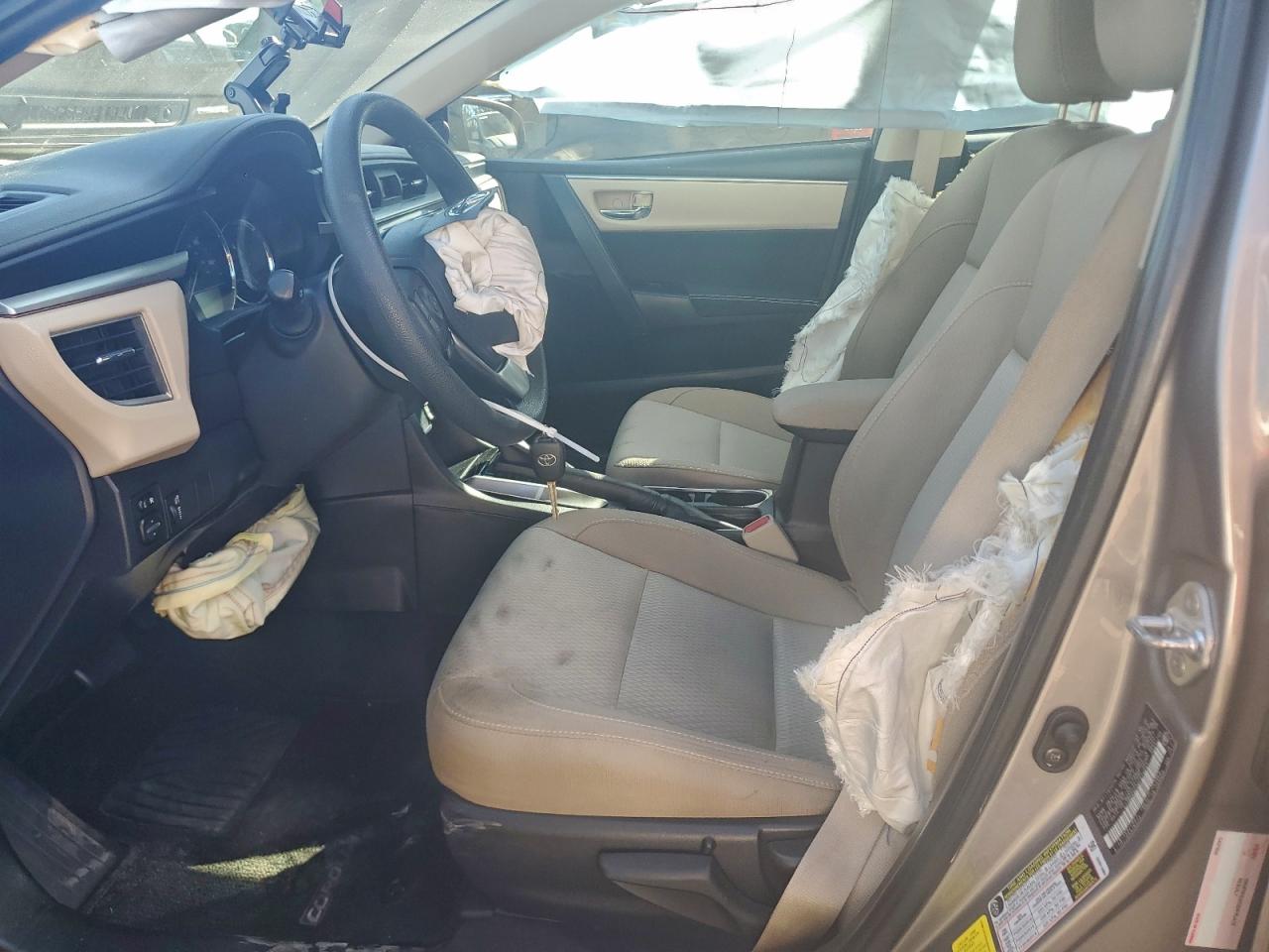 2016 TOYOTA COROLLA L photo 19