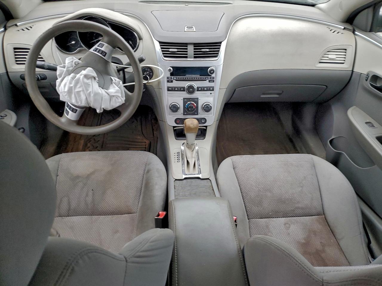 2011 CHEVROLET MALIBU LS photo 8
