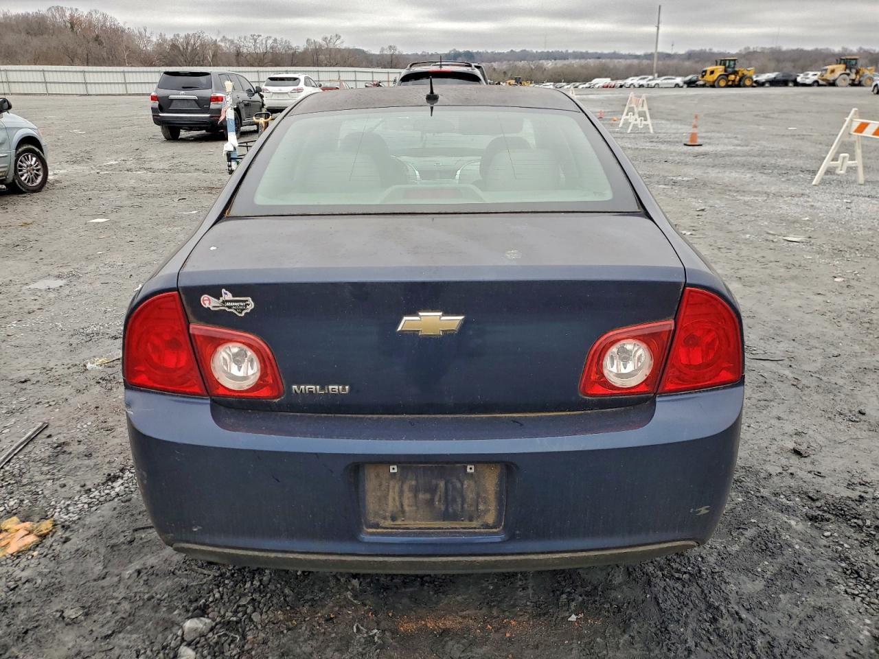 2011 CHEVROLET MALIBU LS photo 6