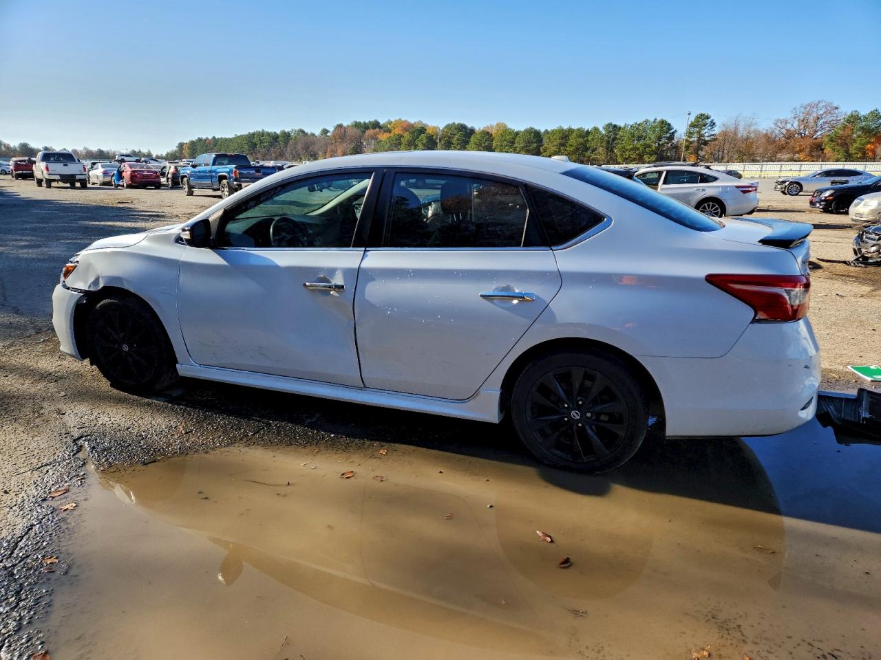 2017 NISSAN SENTRA SR TURBO photo 2