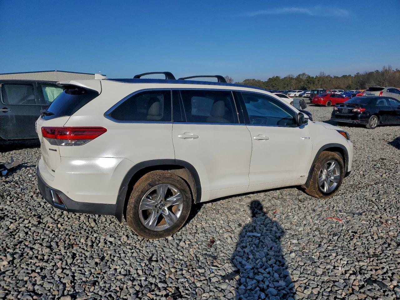 2019 TOYOTA HIGHLANDER HYBRID LIMITED photo 3