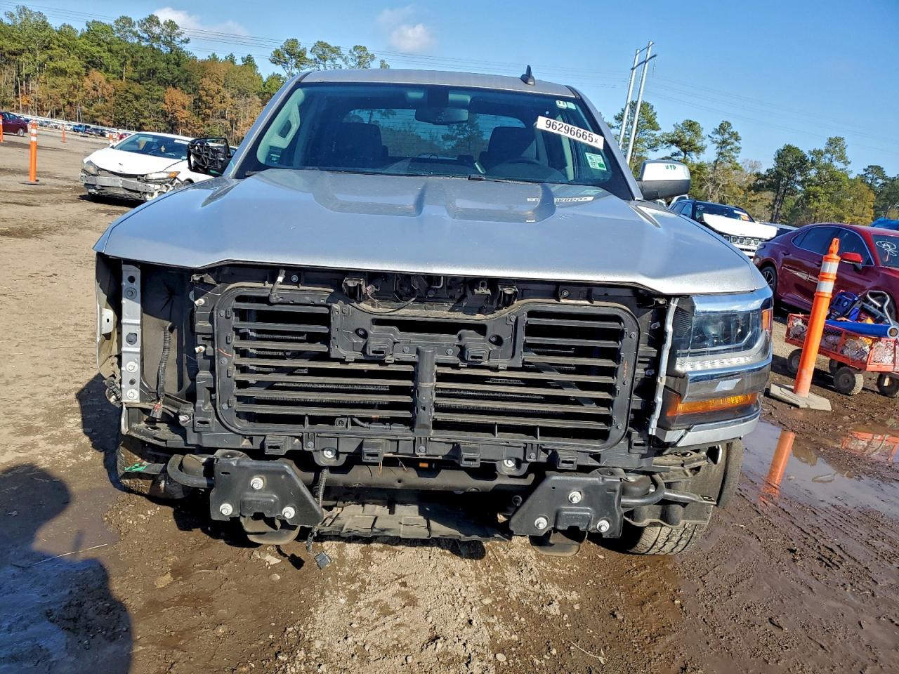 2018 CHEVROLET SILVERADO C1500 LT photo 9