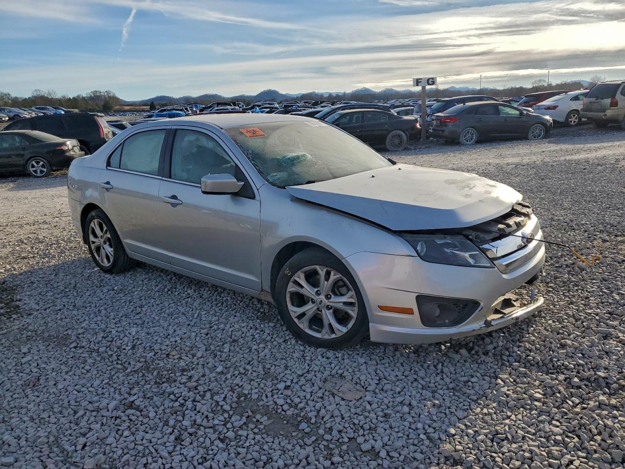 2012 FORD FUSION SE photo 4