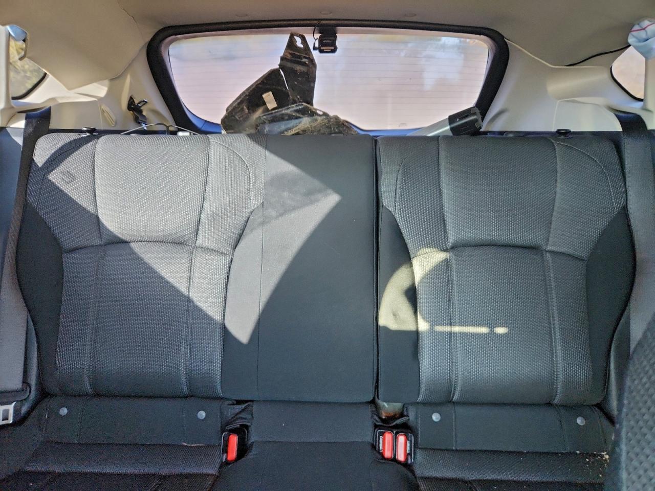 2019 SUBARU IMPREZA photo 10