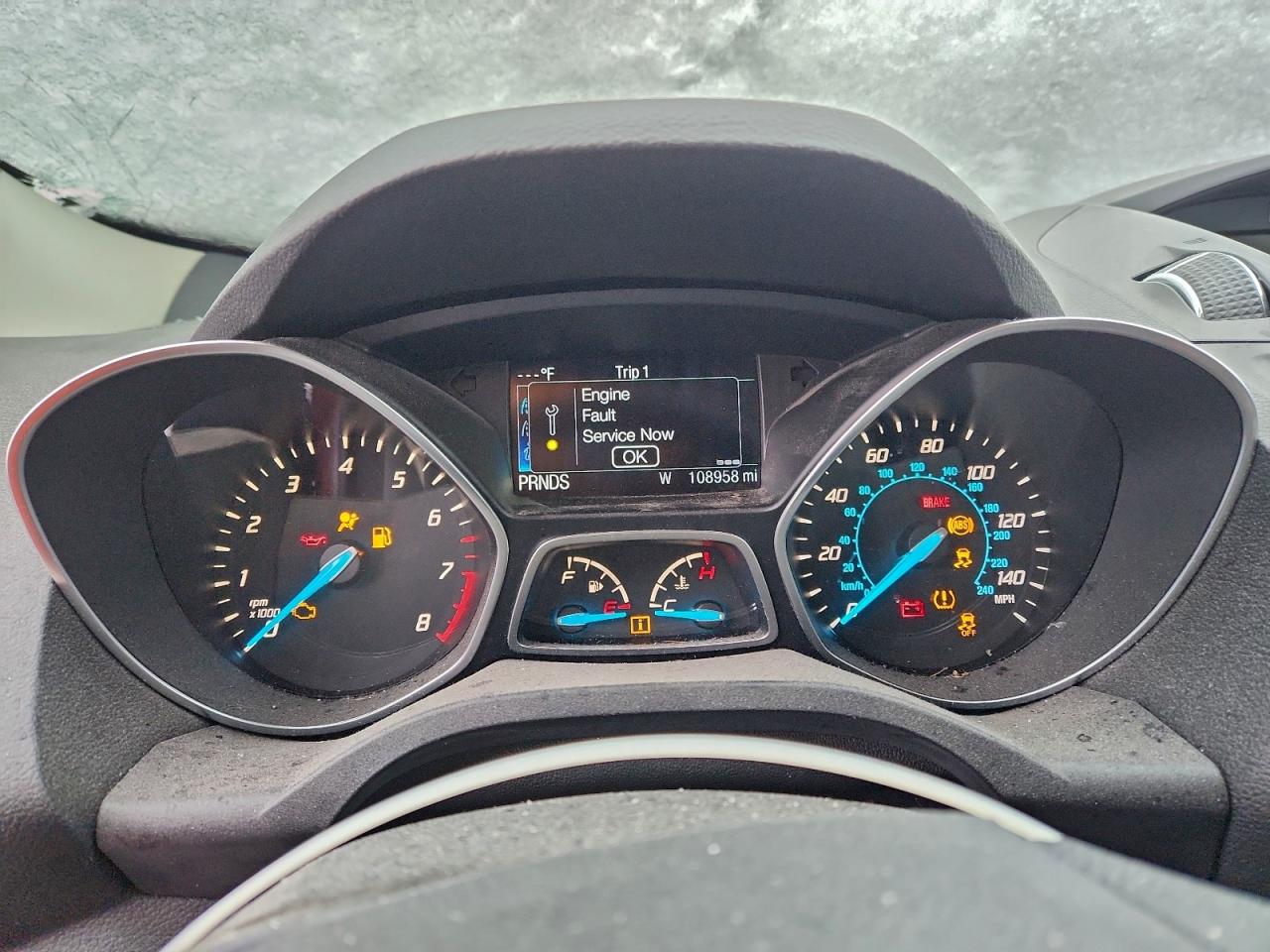 2016 FORD ESCAPE SE photo 9