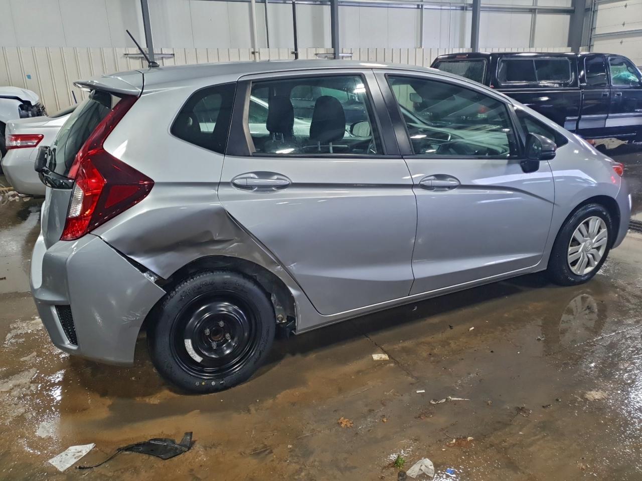 2017 HONDA FIT LX photo 3