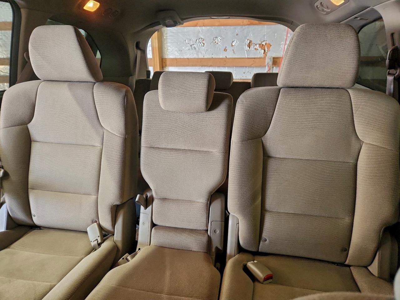 2012 HONDA ODYSSEY EX photo 19