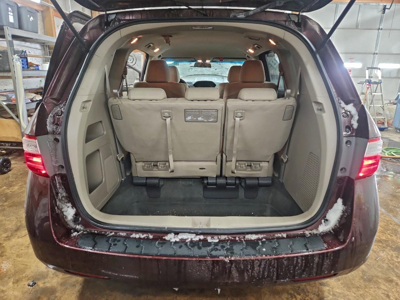 2012 HONDA ODYSSEY EX photo 11