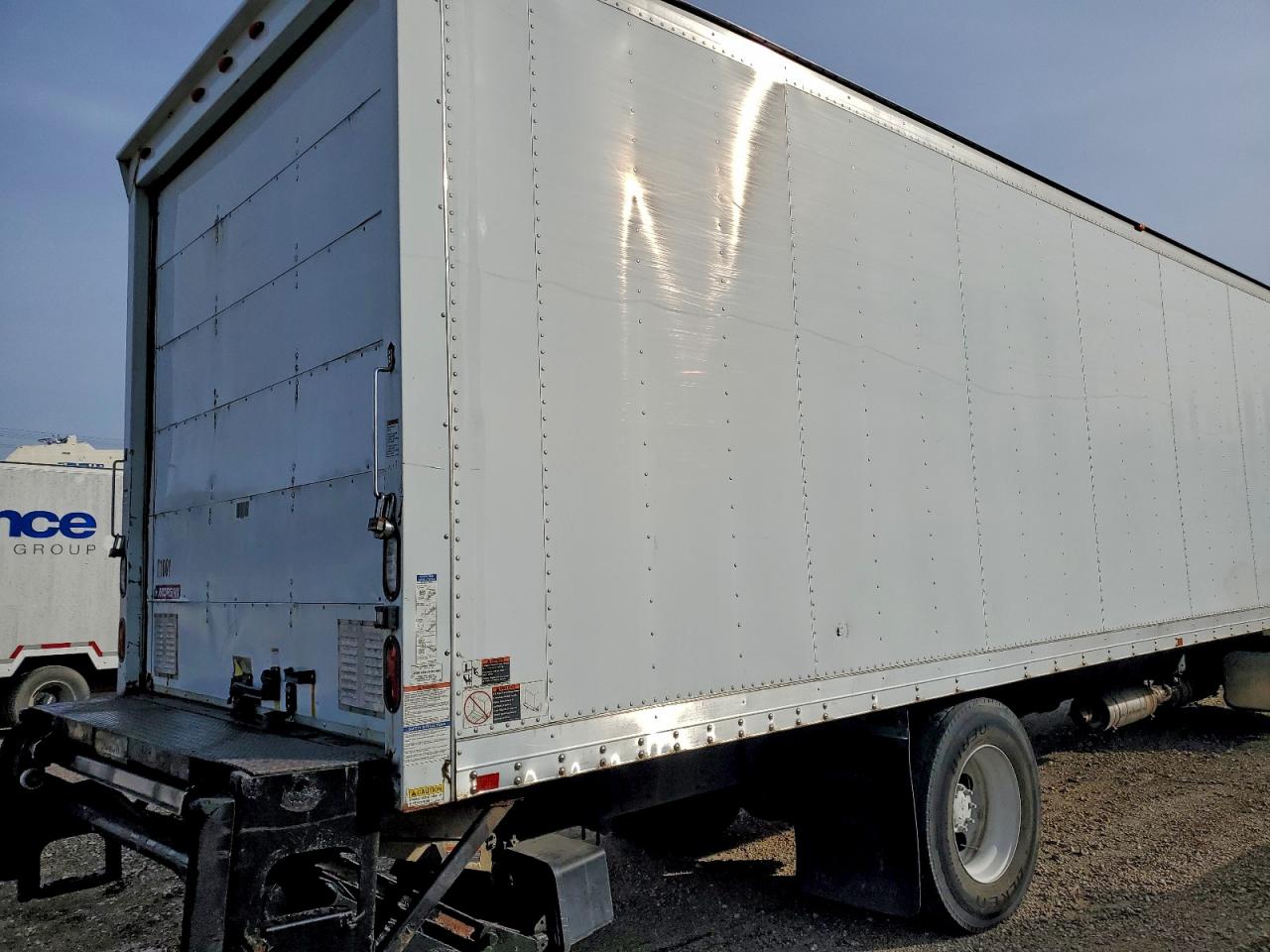 2015 FREIGHTLINER BUSINESS CLASS M2 BOX TRUCK photo 25