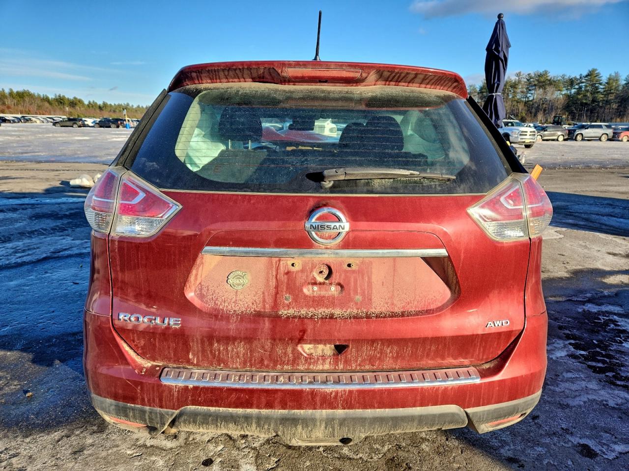 2016 NISSAN ROGUE S photo 6