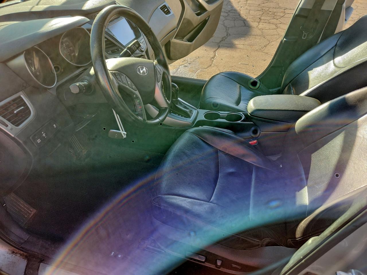 2014 HYUNDAI ELANTRA SE photo 19
