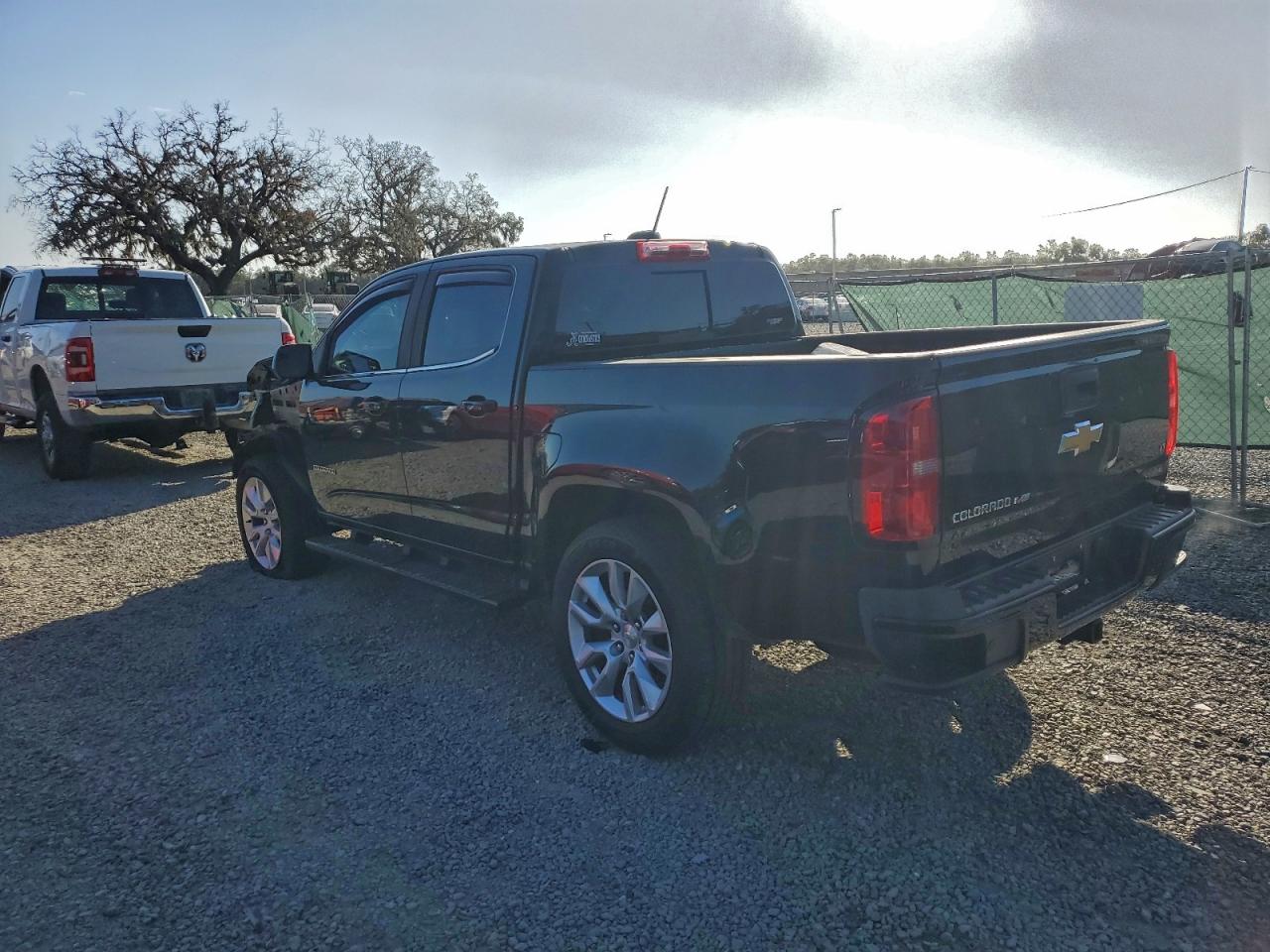 2020 CHEVROLET COLORADO LT photo 3