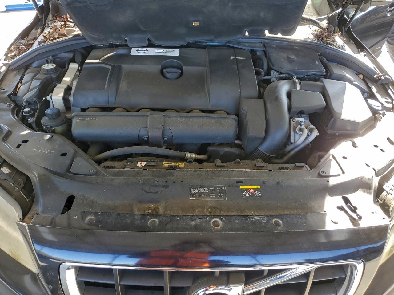 2011 VOLVO XC70 3.2 photo 11