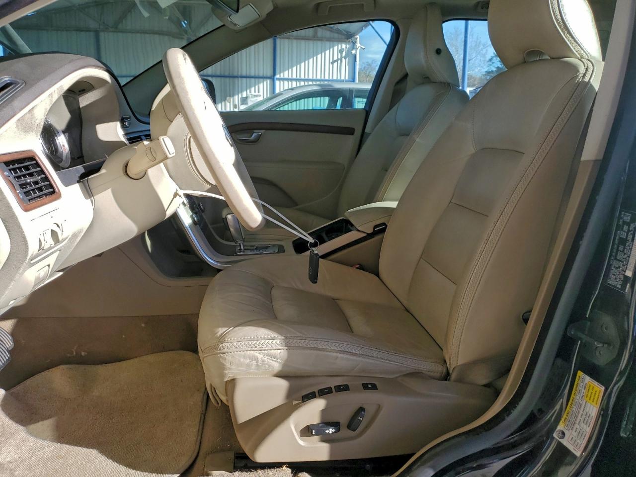 2011 VOLVO XC70 3.2 photo 7