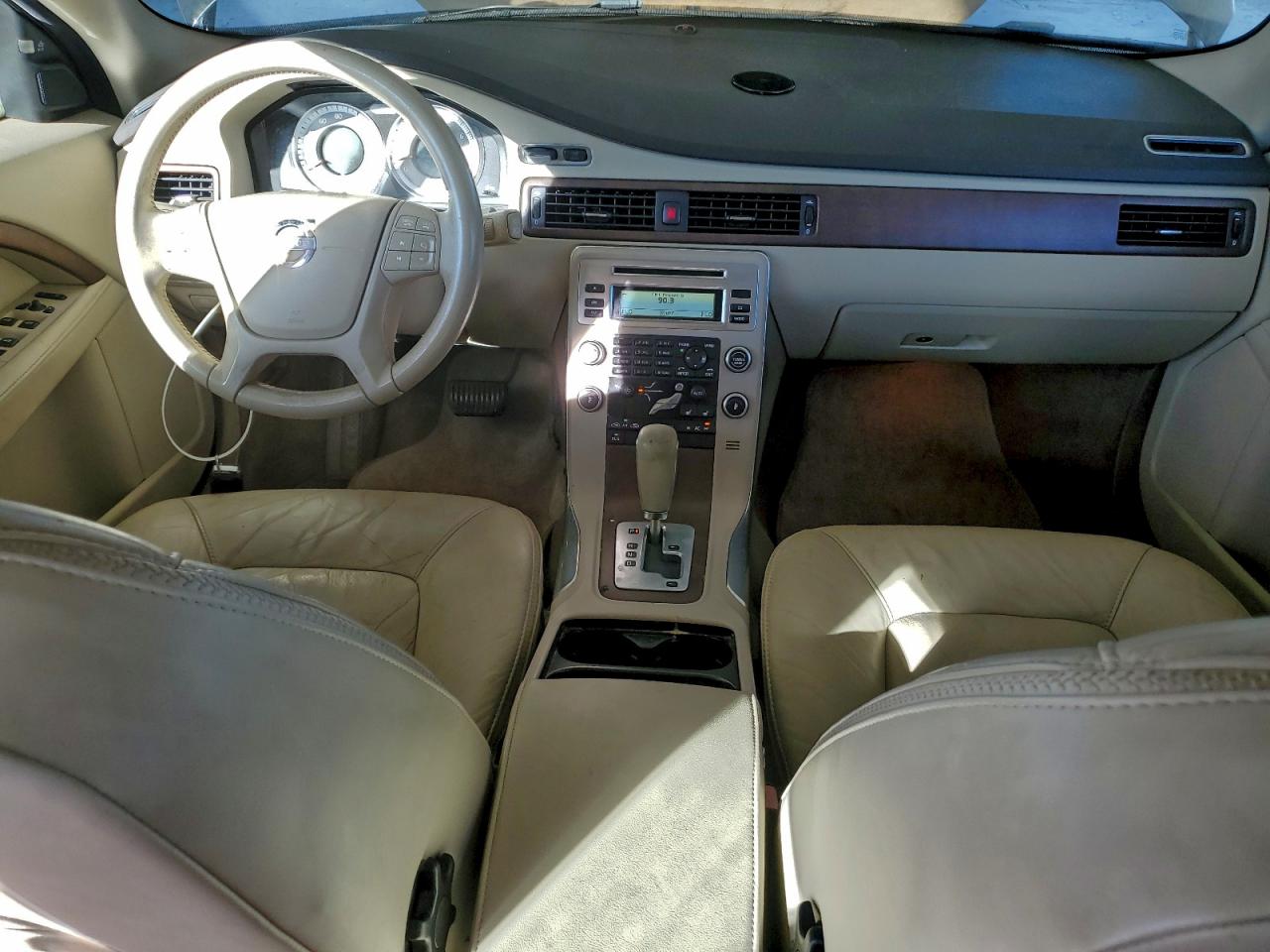 2011 VOLVO XC70 3.2 photo 8